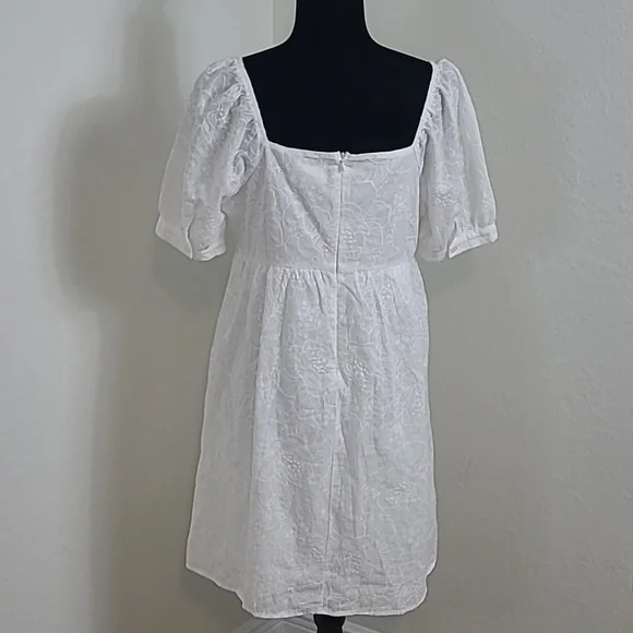 ANDREE BY UNIT White Mini Dress Baby Doll Eyleet Mini Dress Size Large - Picture 9 of 10